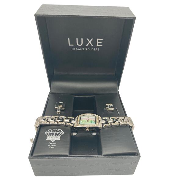 LUXE Diamond Dial Mother of Pearl Analog Watch-New Battery and Extra Band Parts - Picture 2 of 8
